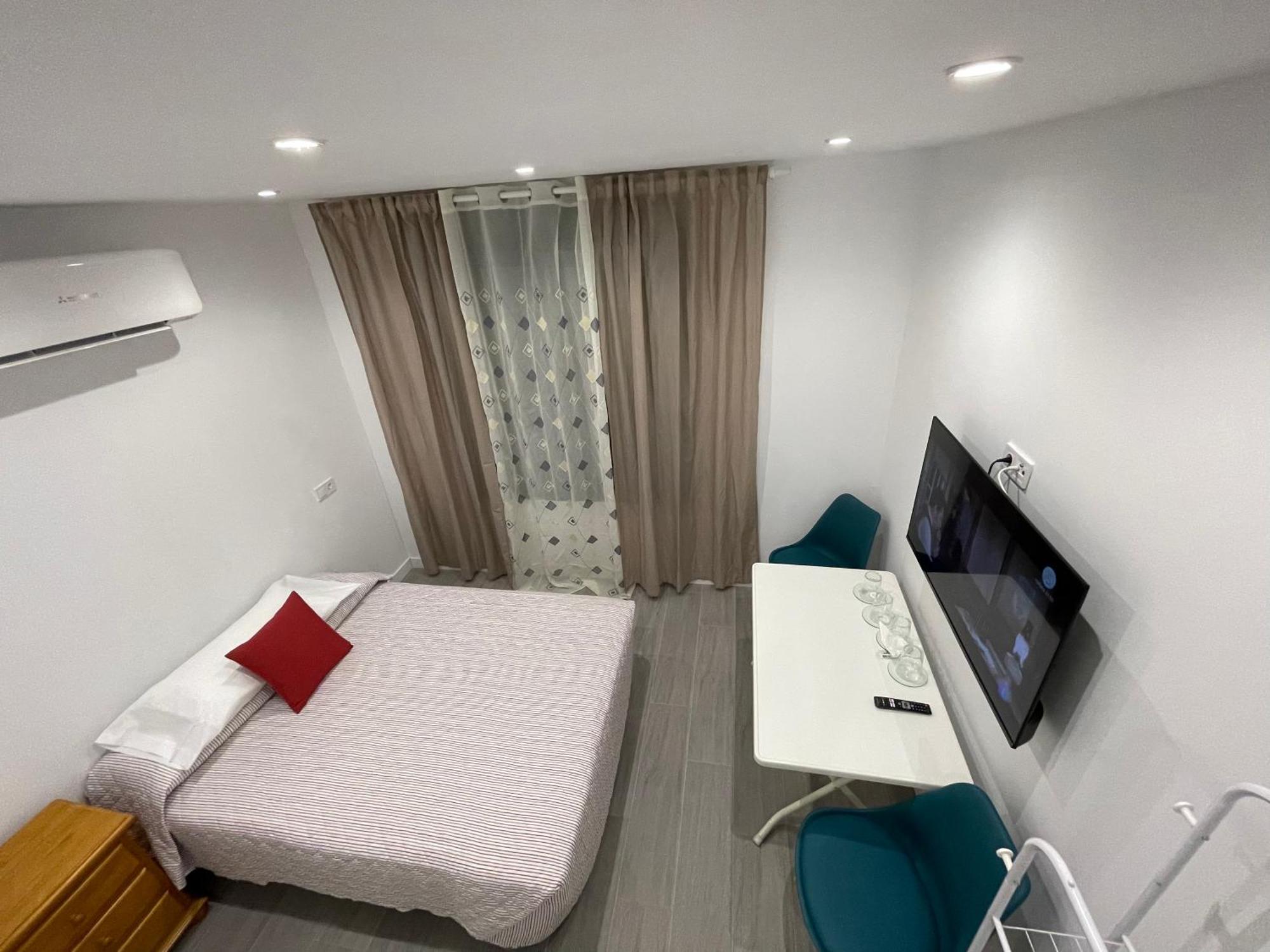 Estudios Nuevos Madrid Centro Exteriör bild